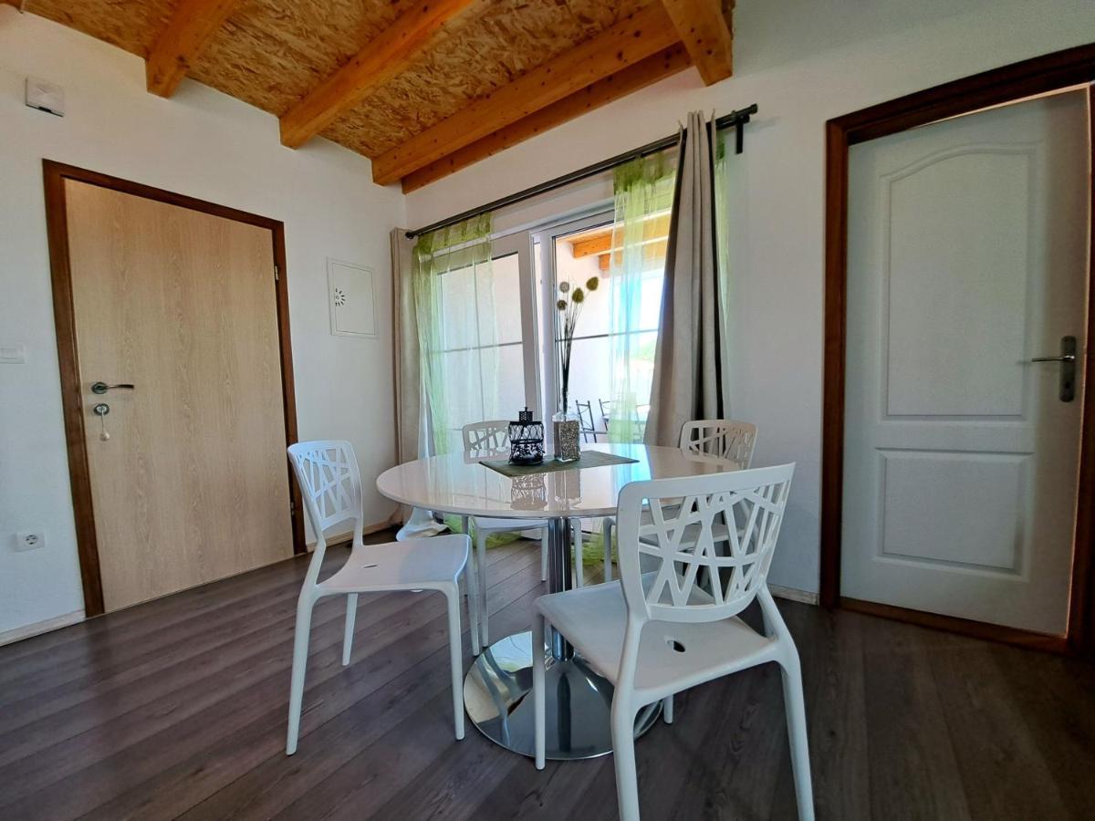 Tribalj Apartment Oaza Mira מראה חיצוני תמונה