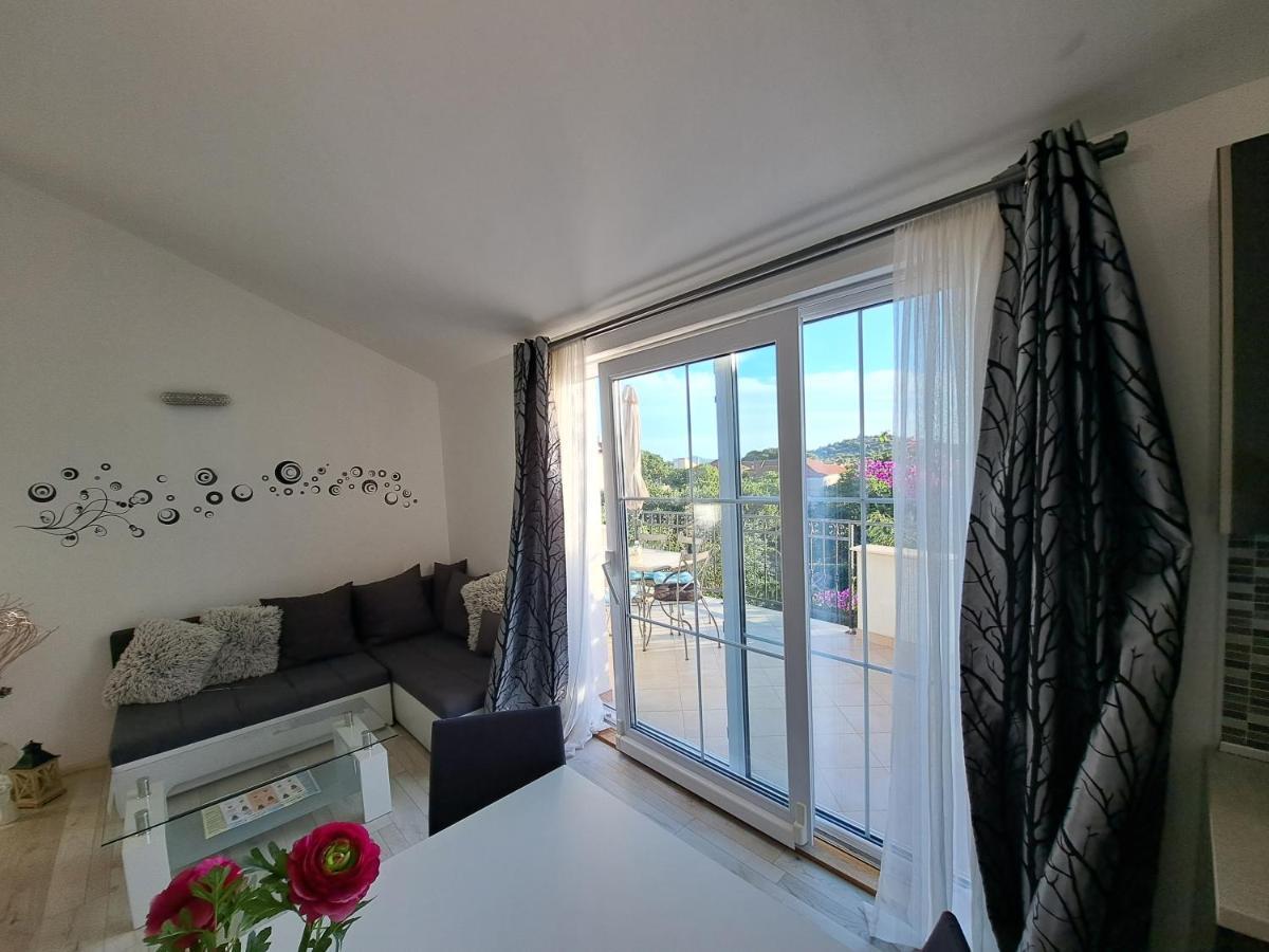 Tribalj Apartment Oaza Mira מראה חיצוני תמונה